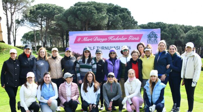 Kemer Golf Kulübü üyeleri 8 Mart’ı sahada kutladı